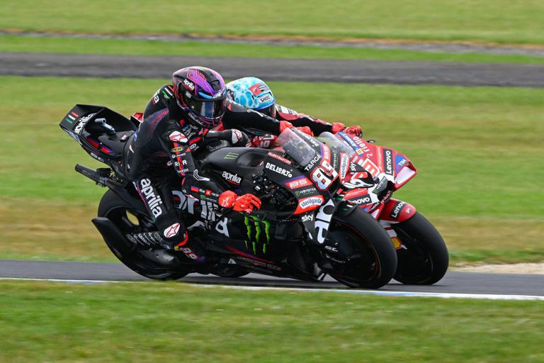 Martin's fight to get fit for Malaysian GP with MotoGP title at stake