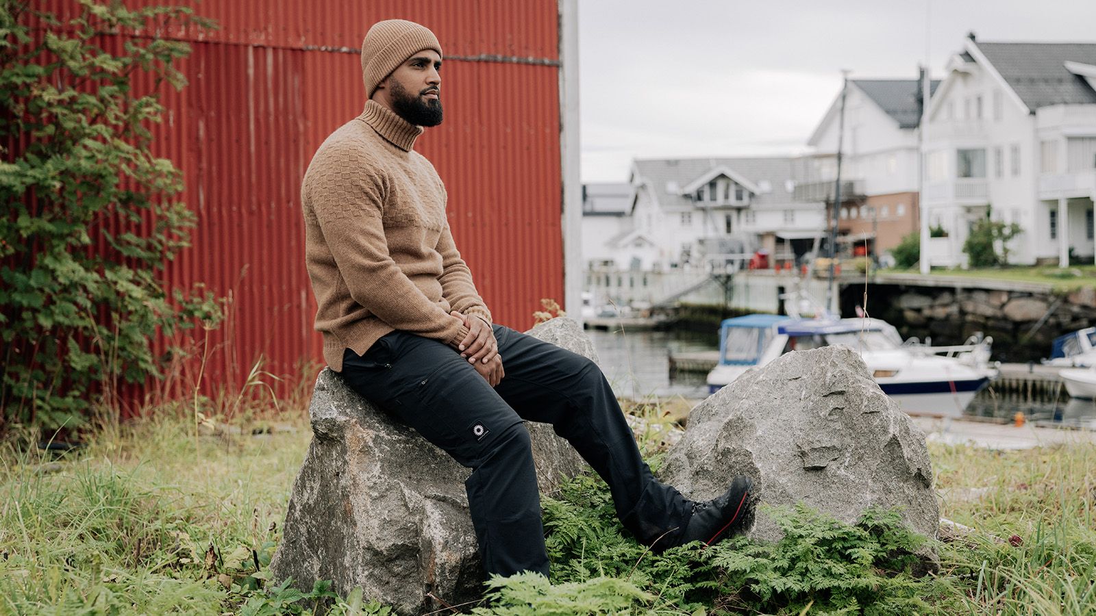 Shackleton's first hiking trousers have a clever magnetic buckle and ...