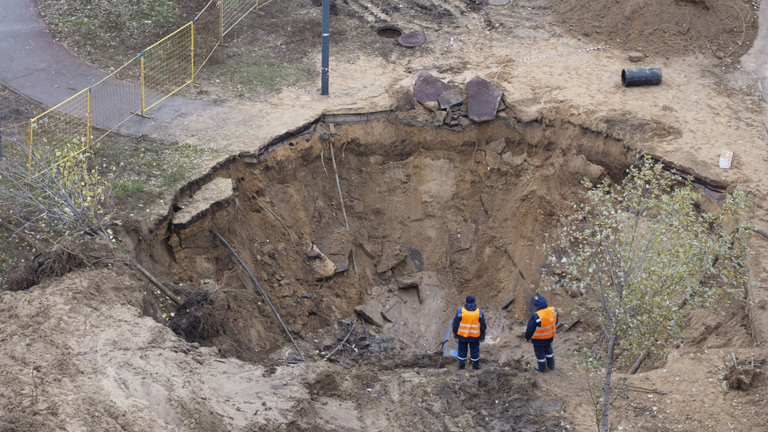 Hurricane rains can open sinkholes: what happens underground before a ...