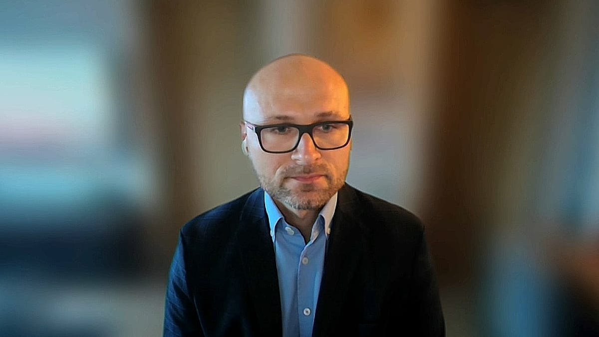 La derrota de Vučić en Serbia, un momento histórico extraordinario para ...