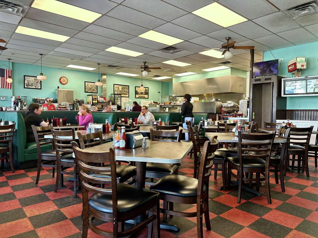 Does this 75-year-old former drug store sling Houston's best milkshake?