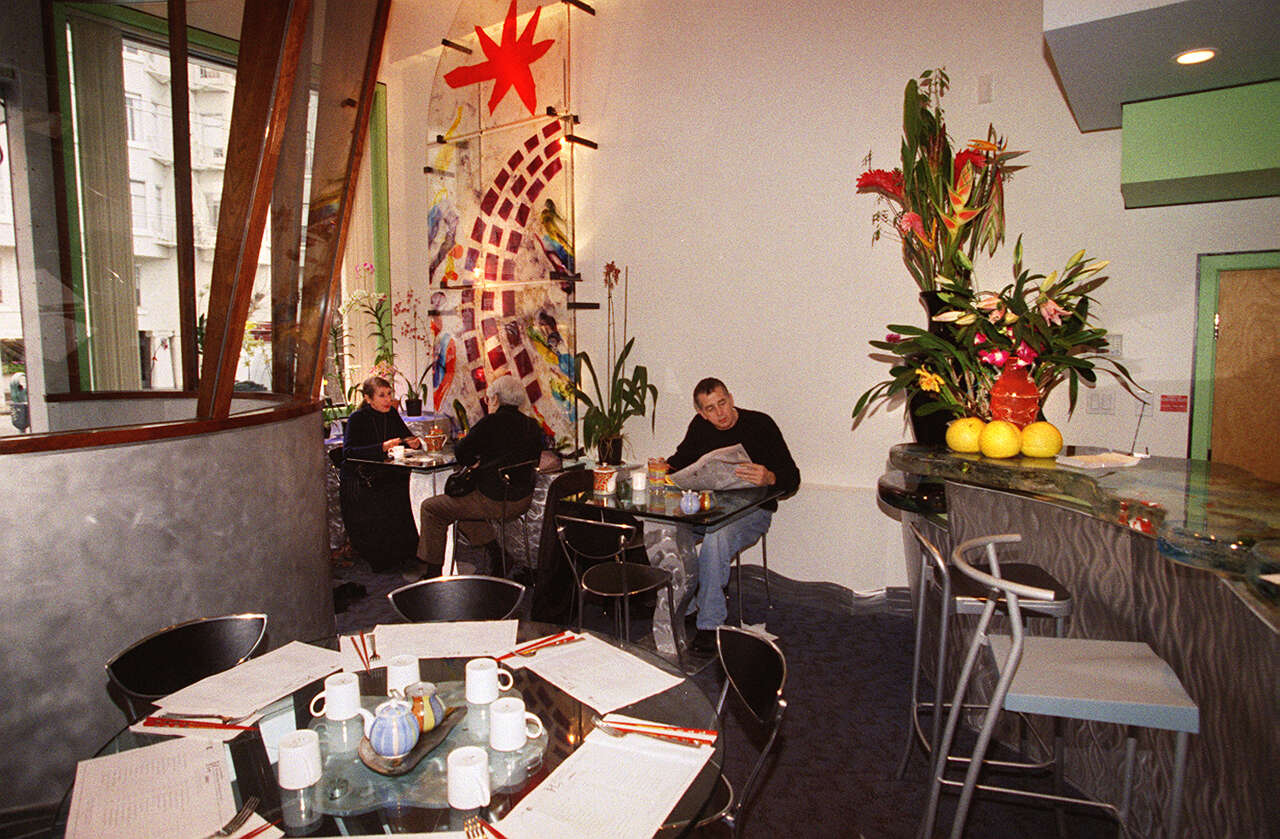 A fire forced this decades-old SF Chinese restaurant to close. Now, it ...