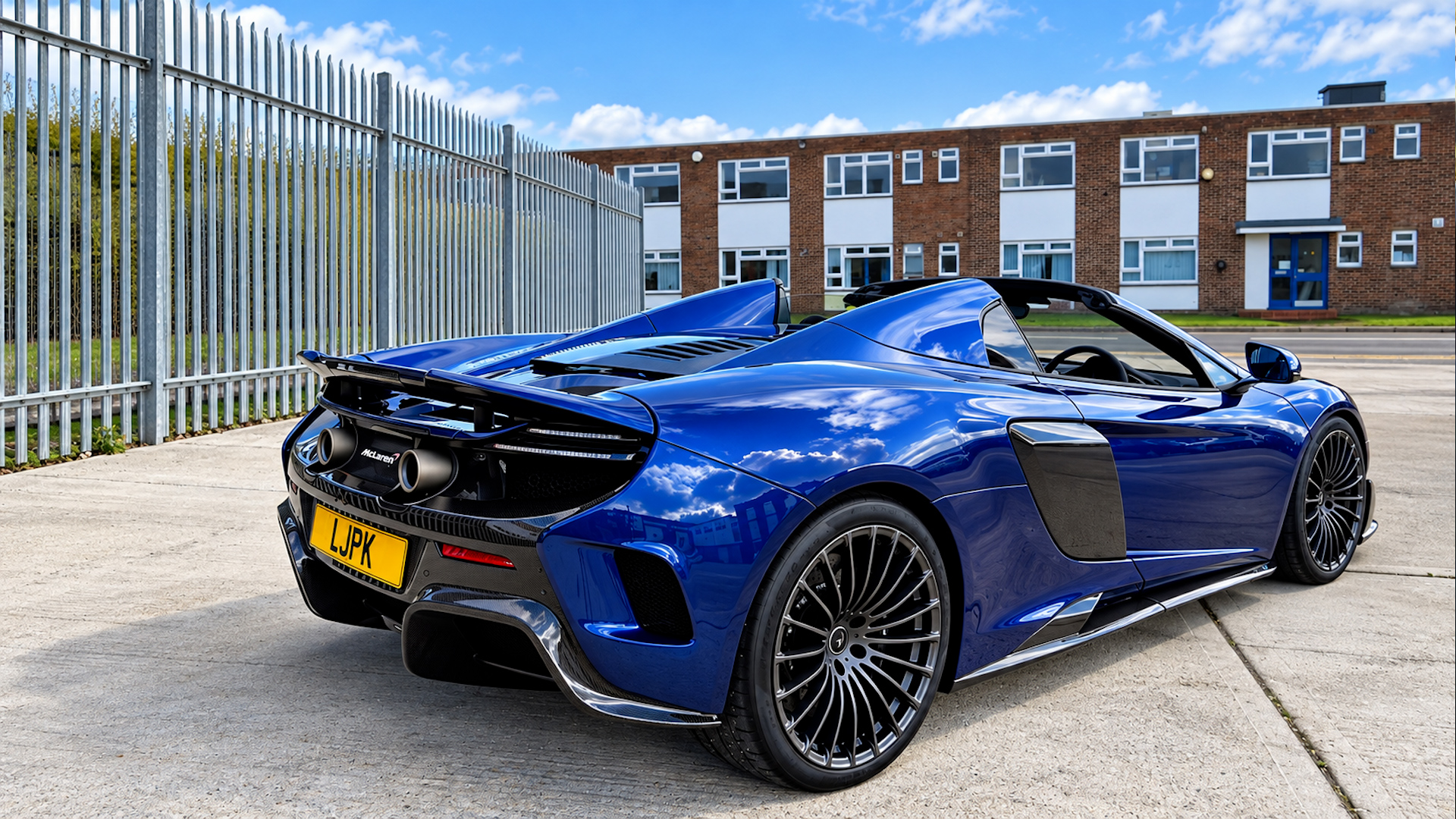 What makes this blue McLaren 675LT so special