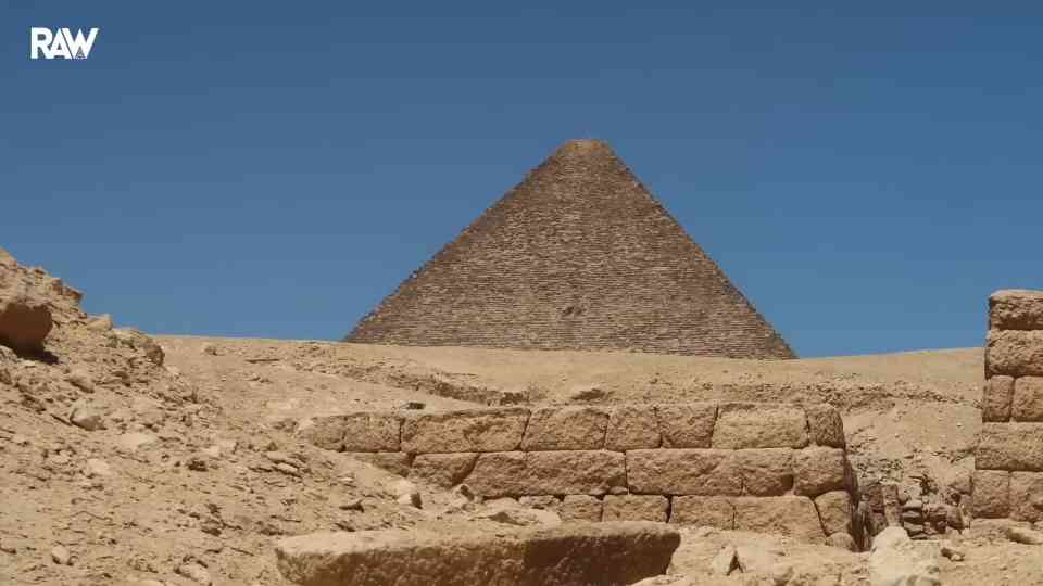 Archaeologists examined Giza's third great pyramid - its construction ...