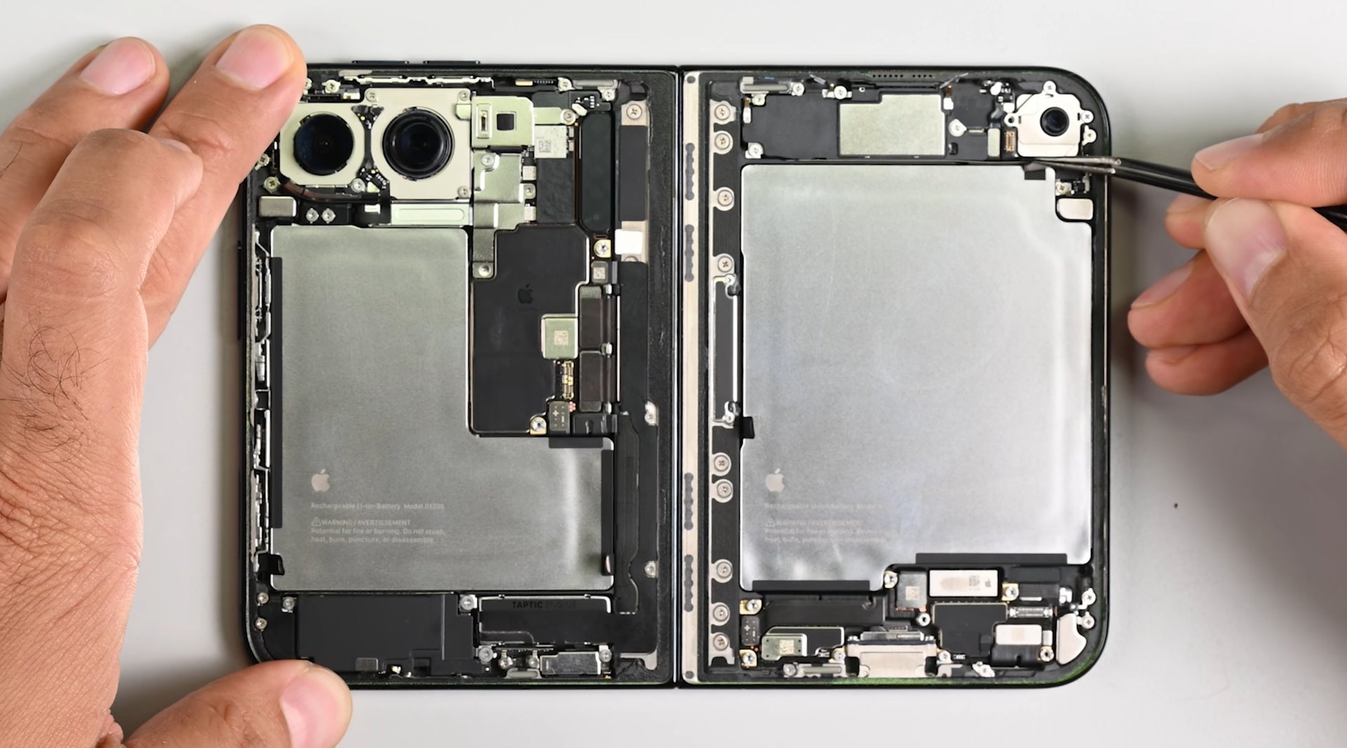 iPhone Duo teardown by iFixit reveals why 'Crackgate' could be happening
