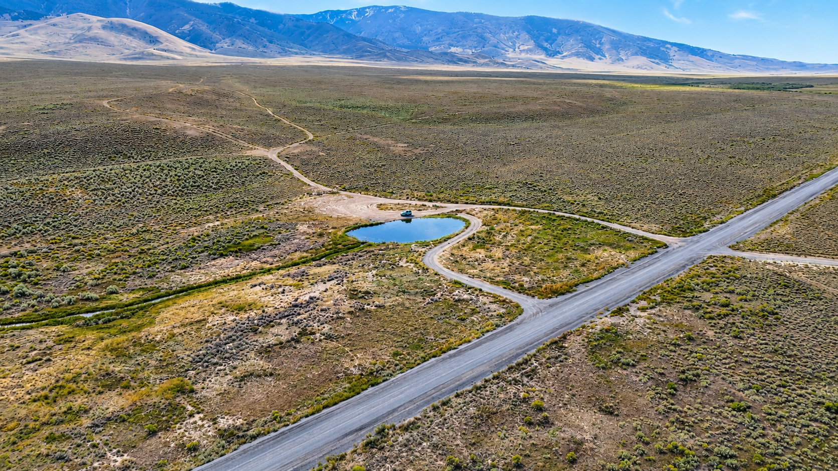 Nobody comes out here, found unbelievable abandoned hot springs in the ...