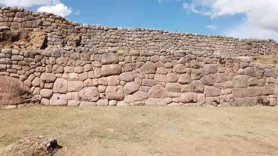 An archaeologist recreated Inca stone cutting - he shaped a block's ...