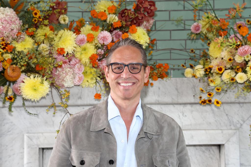 Greg Berlanti to receive the Paley Center Honors Award