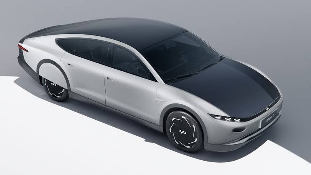 Lightyear raised $110 million to build a solar-powered family car then ...