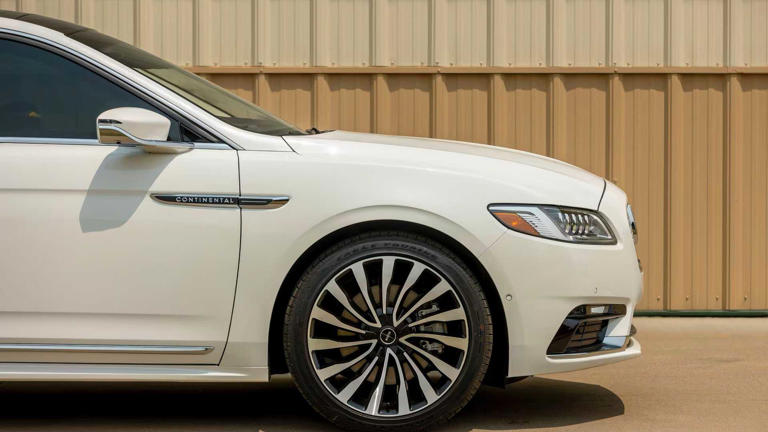 The American dream machine: A luxury sedan that defied conventional wisdom