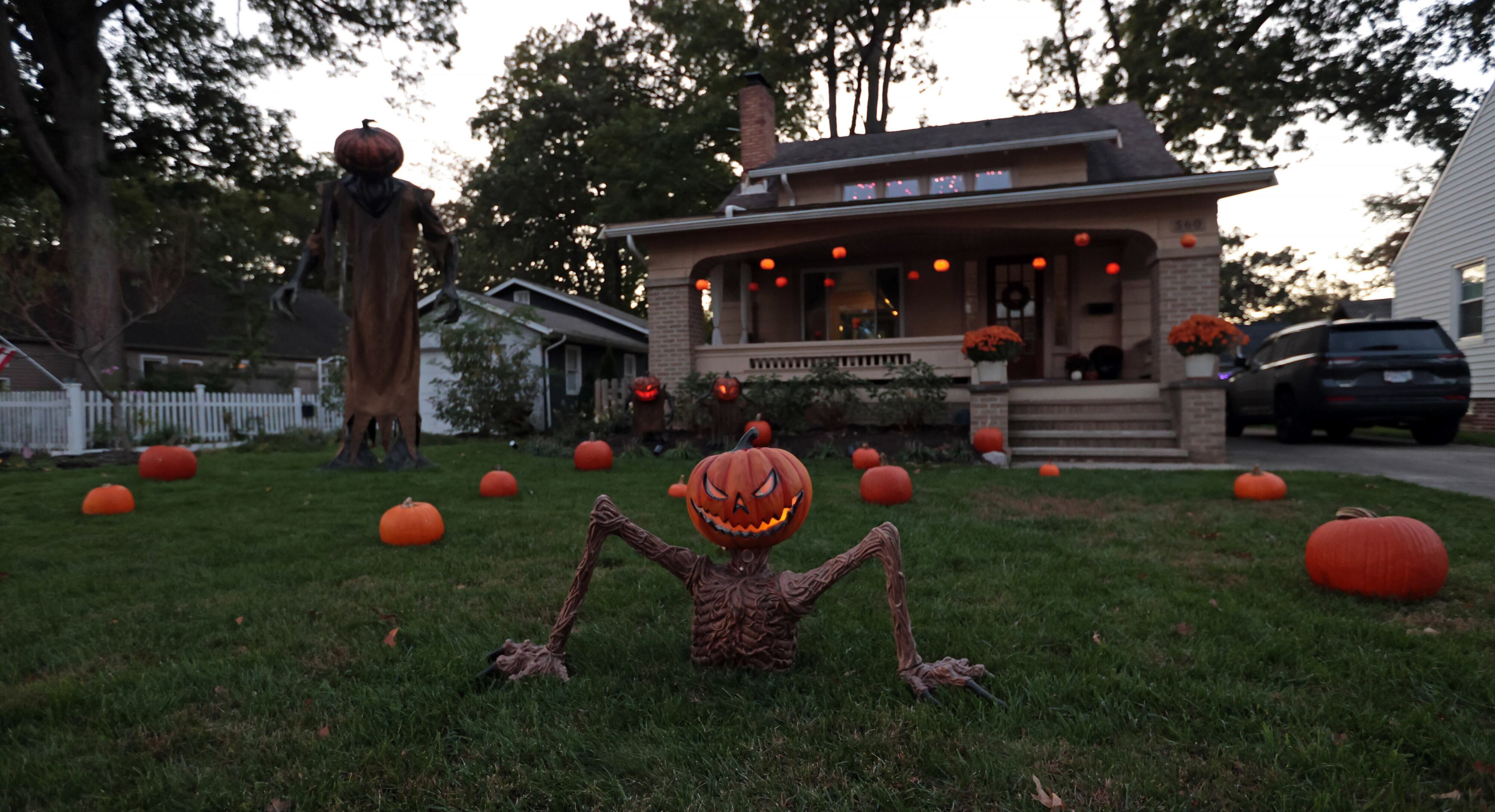 From pirate ships to graveyards: Halloween displays bring Northeast ...