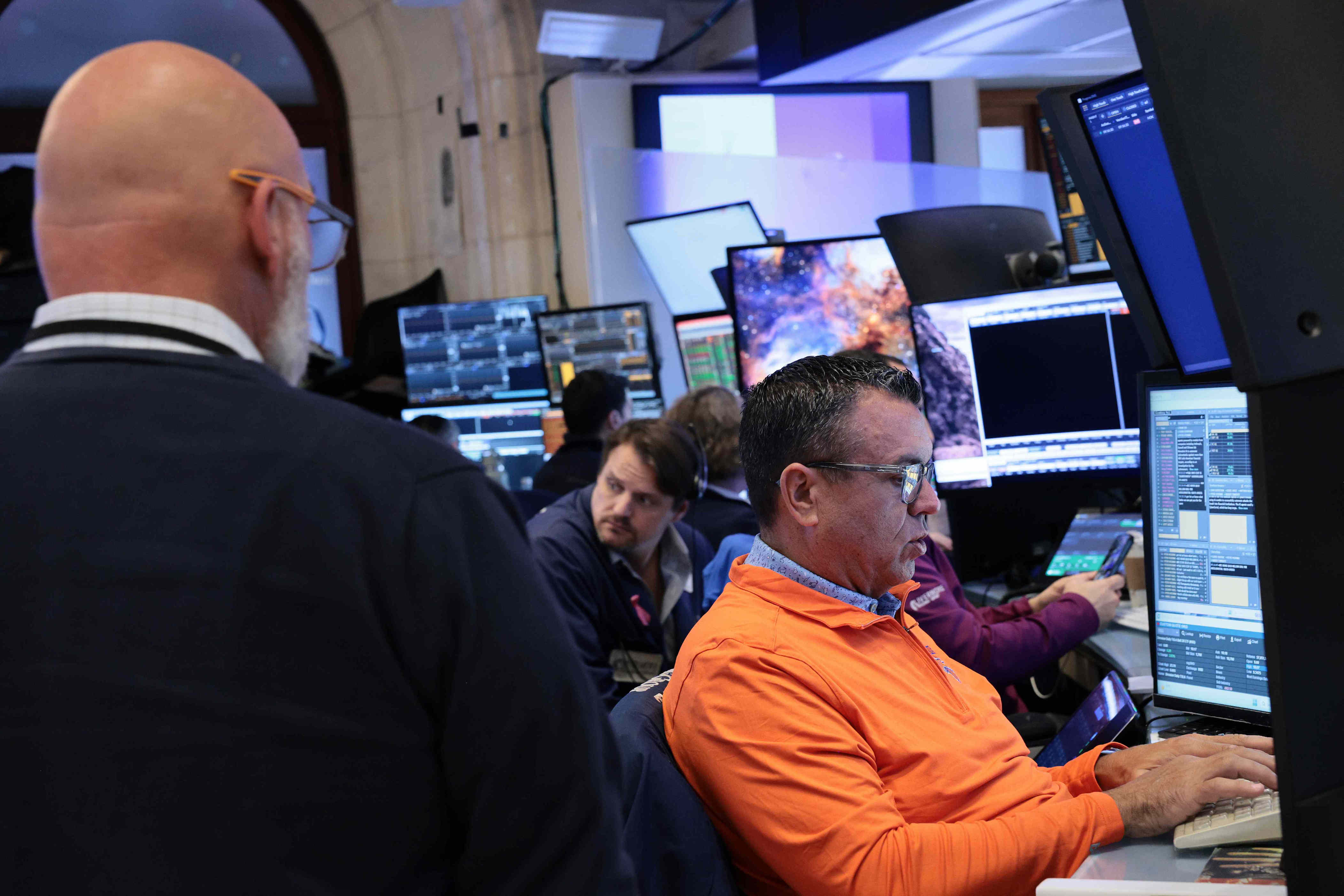 5 things to know before the stock market opens on Monday