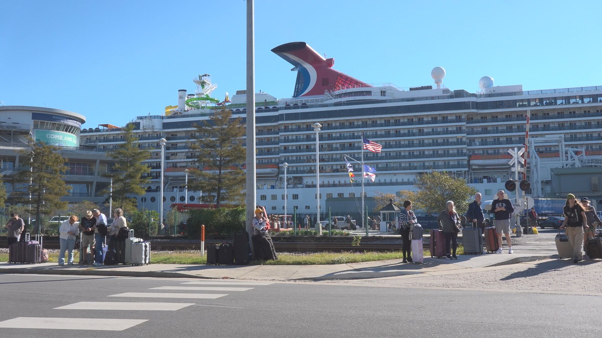 Carnival cruise ship Spirit back in Mobile