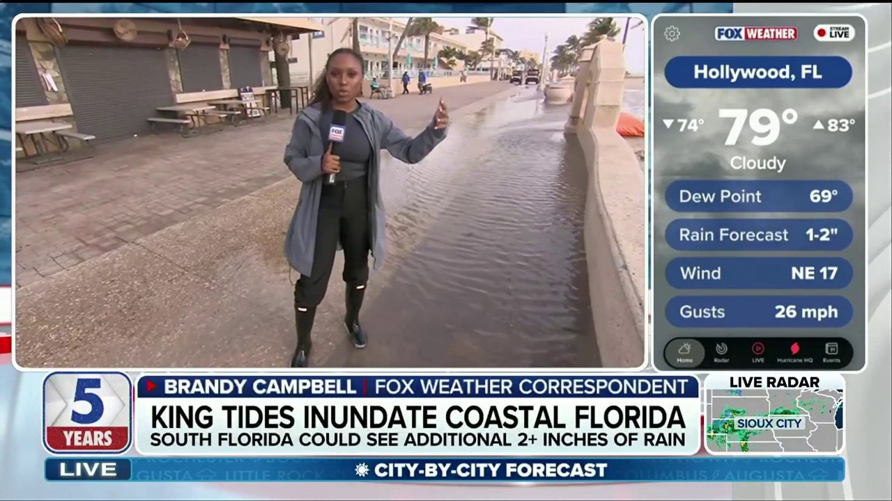 Rain and king tides lash the Florida coast, creating a flood threat in ...