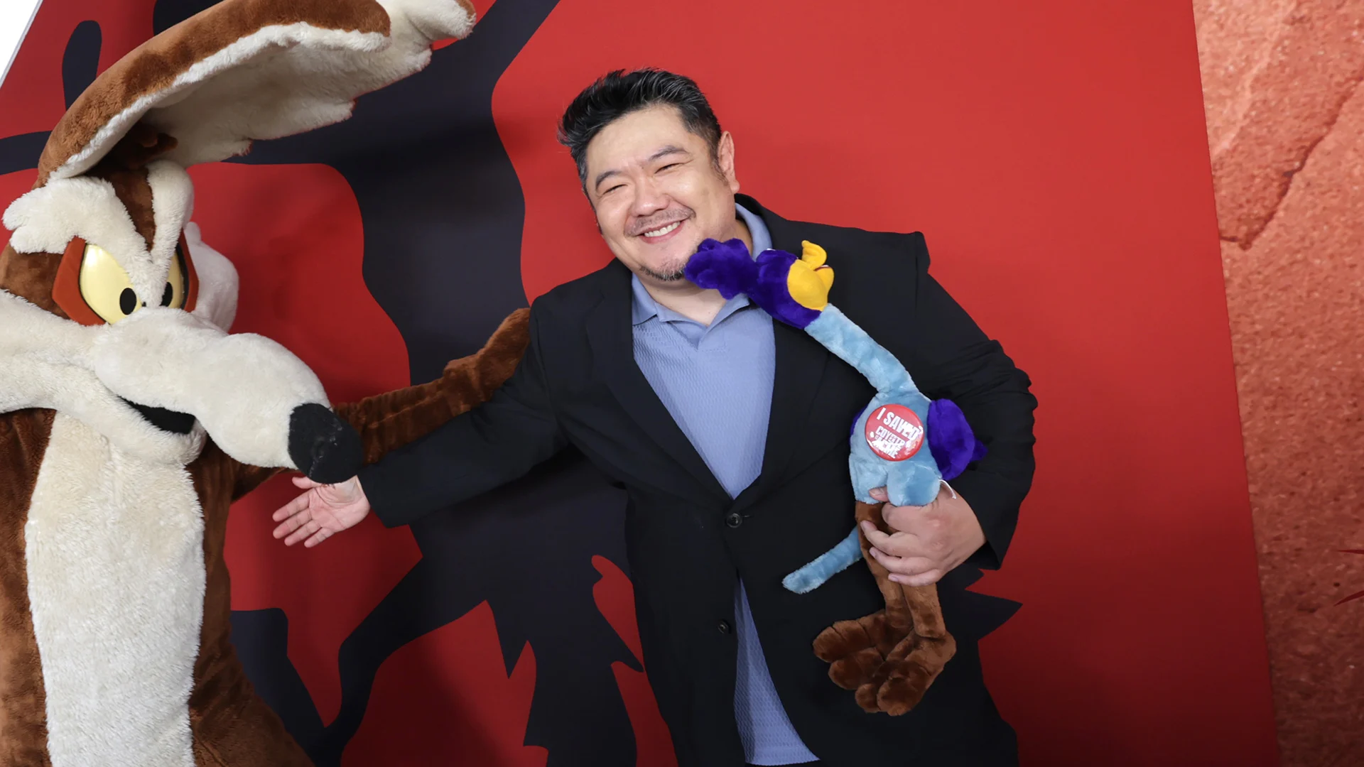 Emmy-winning voice actor Eric Bauza, who voiced Bugs Bunny, dead at 46