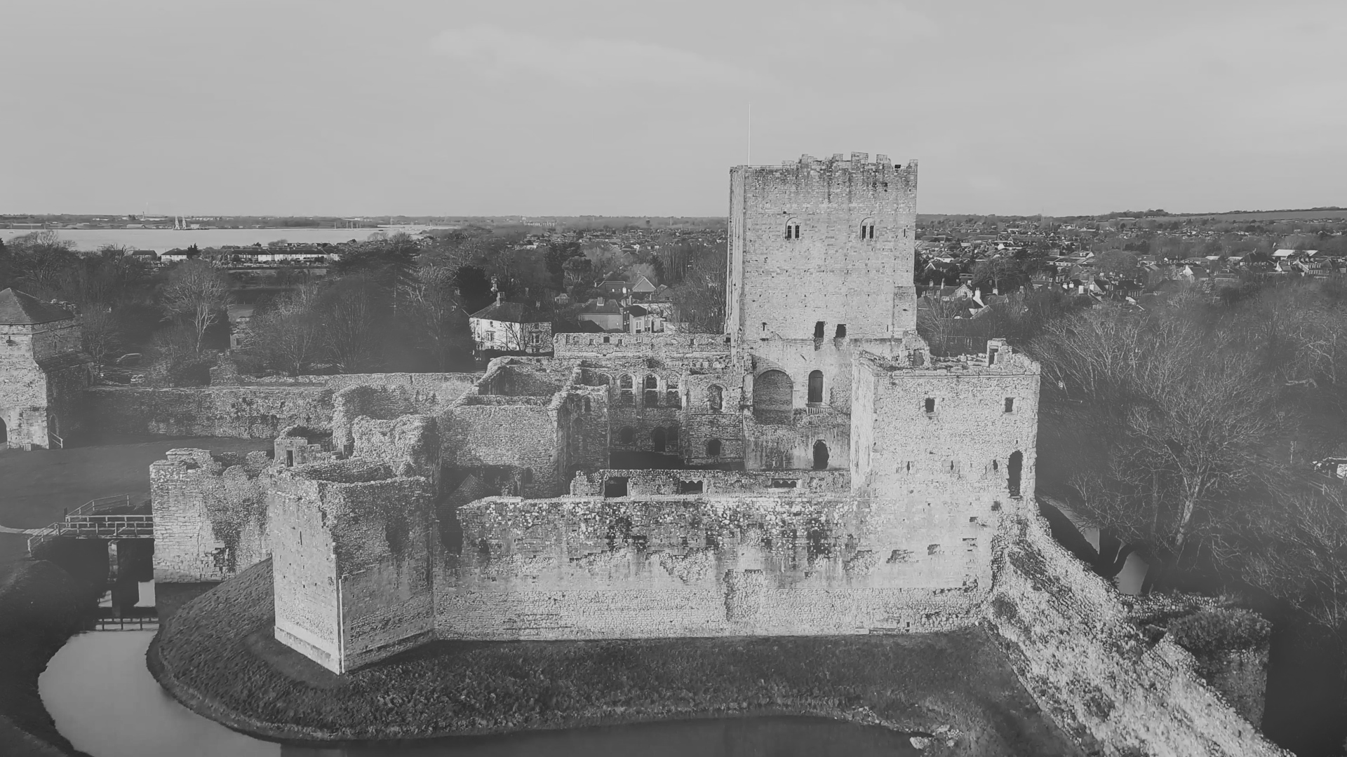 Spooky views of castles in England, filmed by professional pilots | DroneTV