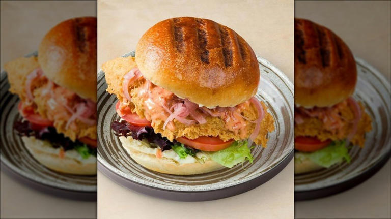 12 sit-down chain restaurants serving up high-quality fish sandwiches