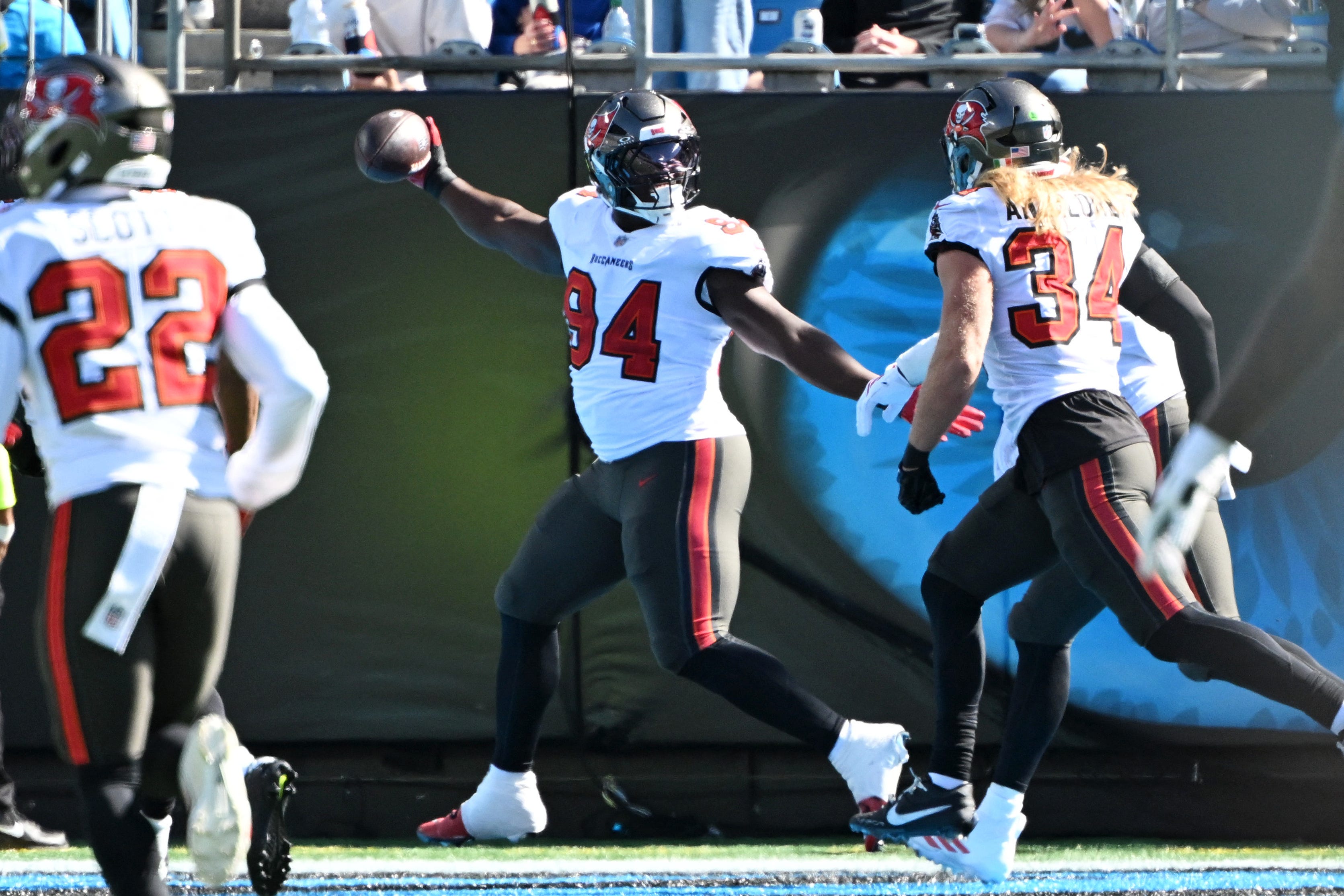 Panthers earn an 'F' grade for 'total no-show' against Bucs in Week 7