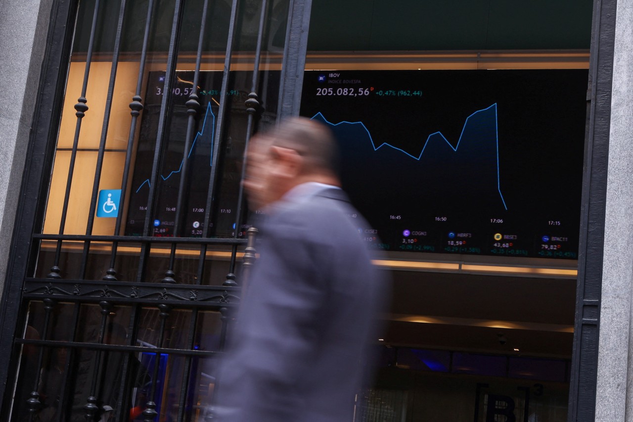 Brazilian markets crash after Lula's surprise election win stuns investors