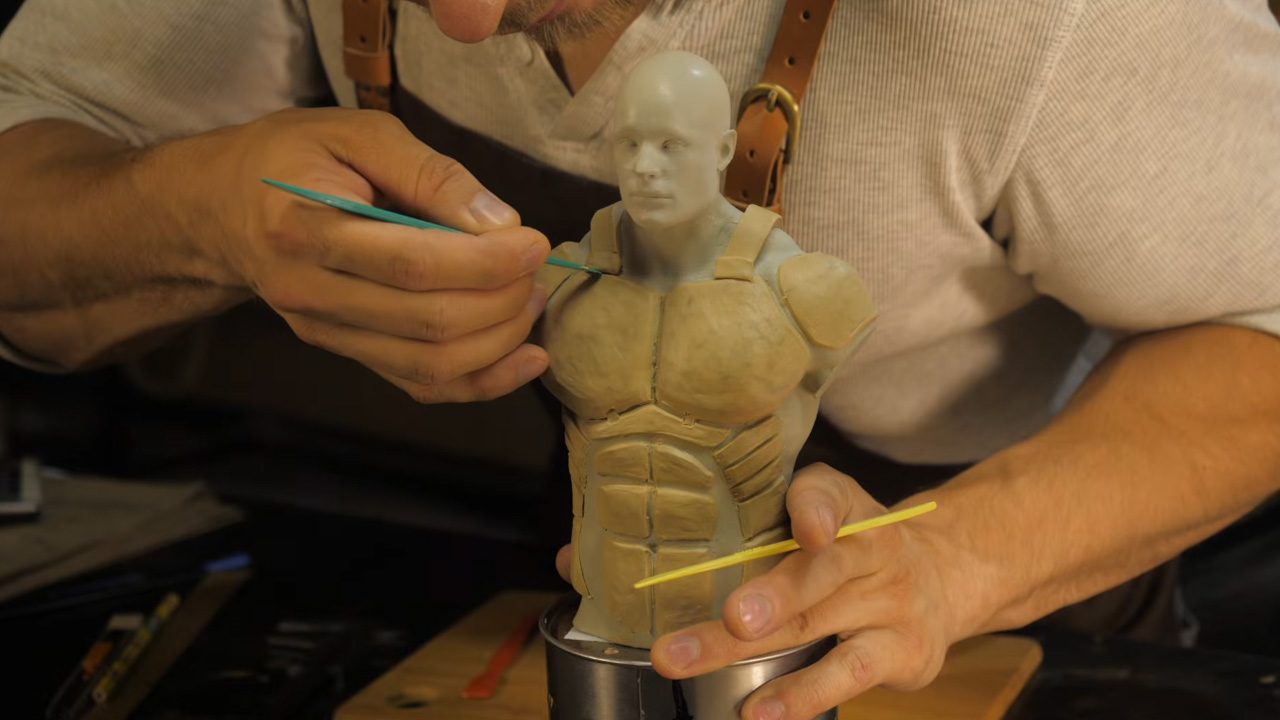 3D printing detailed miniature mannequins for custom gear fitting