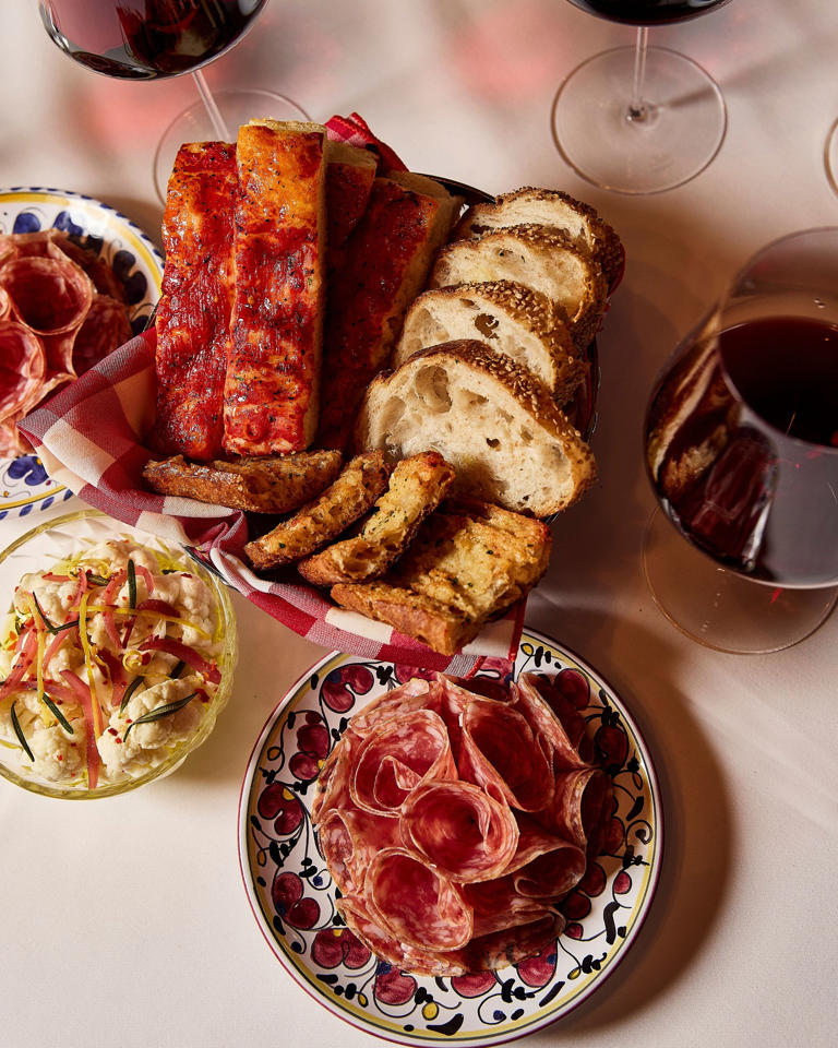 London's coolest restaurants know there's life beyond white porcelain