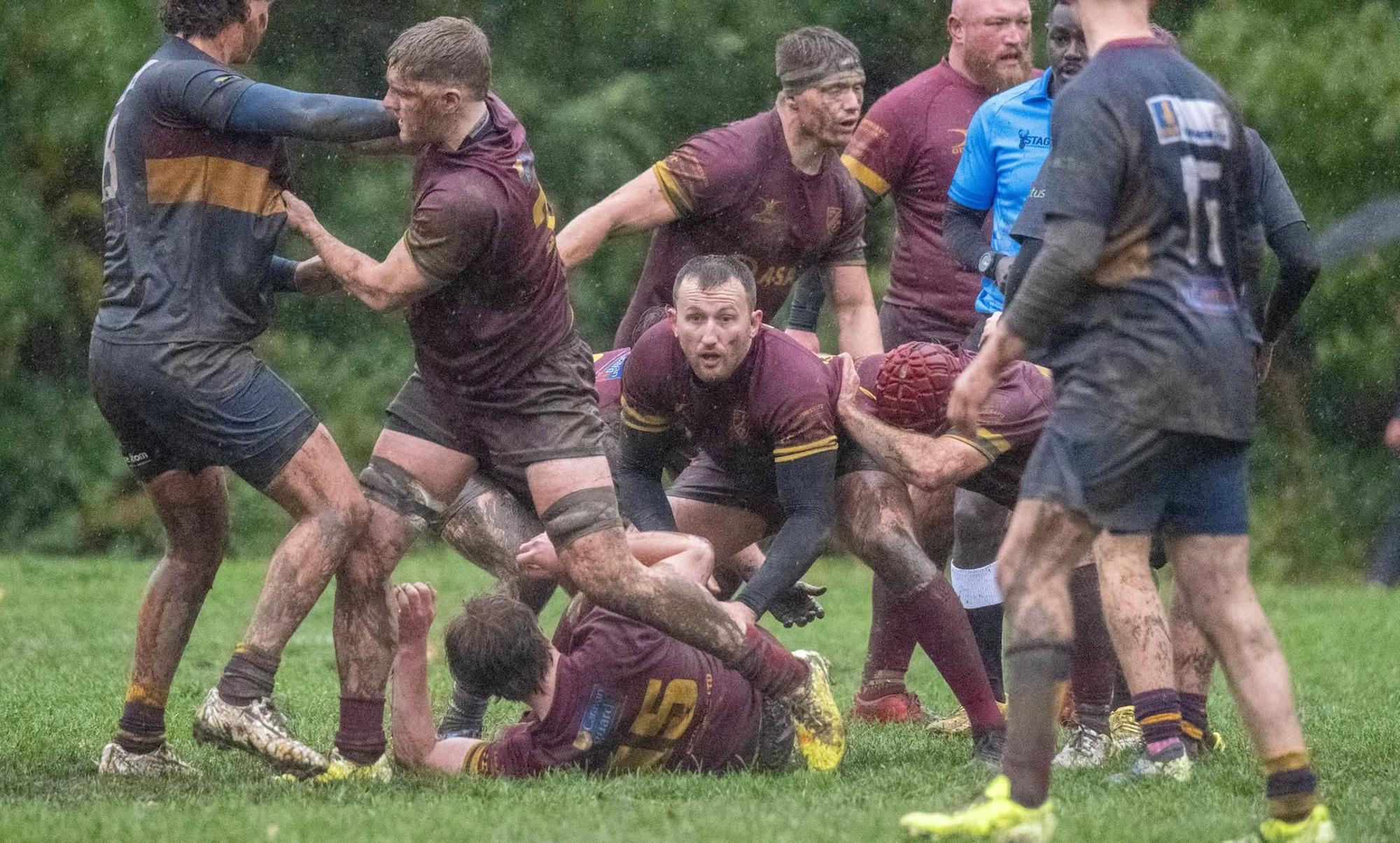 Hawks dig in to protect lead in tough trip to Wath