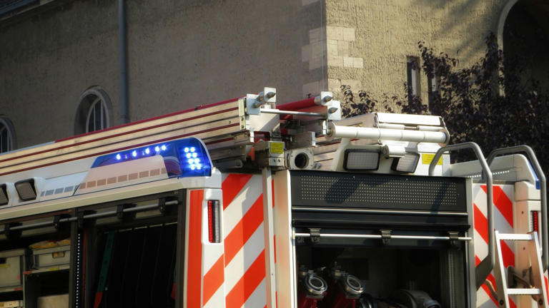 Rosenbauer told fire departments not to drive 10 engines with cracked ...