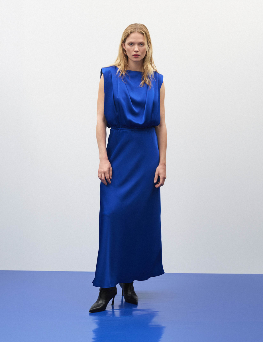 M&S new-in cobalt blue cinch-waist midi dress proves the eye-catching ...