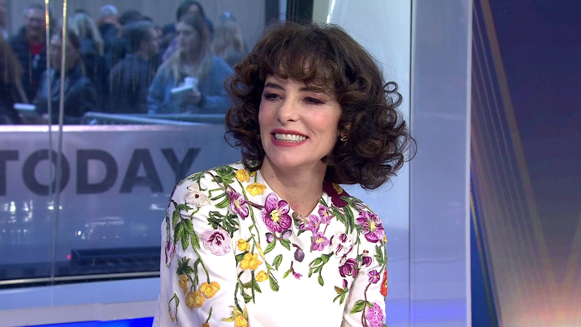 Parker Posey on new reality competition, 'Piper No!' trend, more