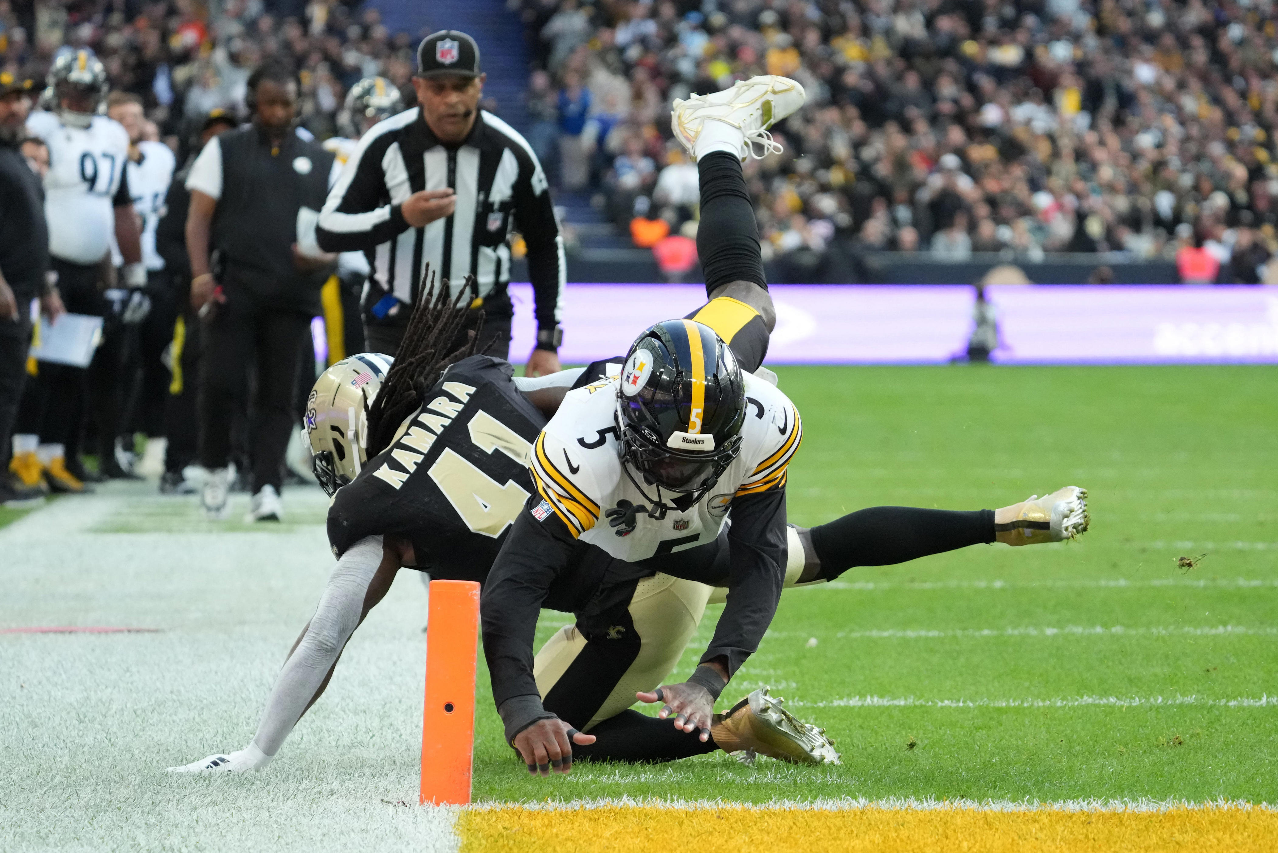 Former Vol leads New Orleans in receiving yards against Pittsburgh