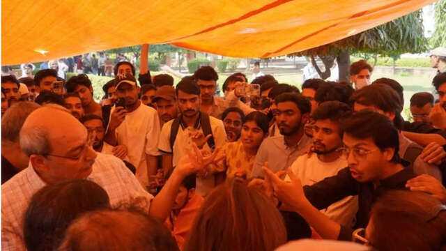 Jamia Millia Islamia students demand action amid ongoing protests