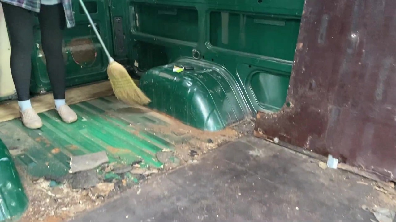 Sprinter van rust leads to floor removal
