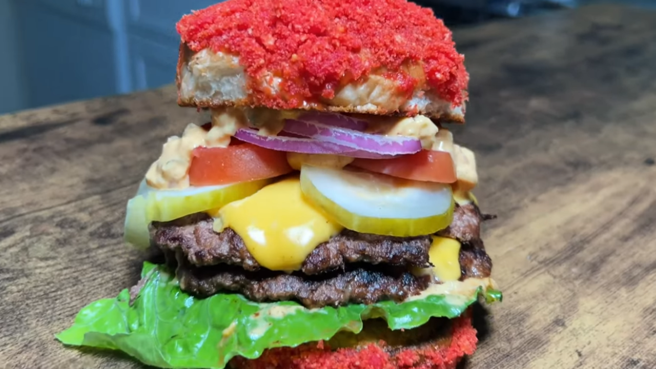 High-protein burger for a fat-loss meal