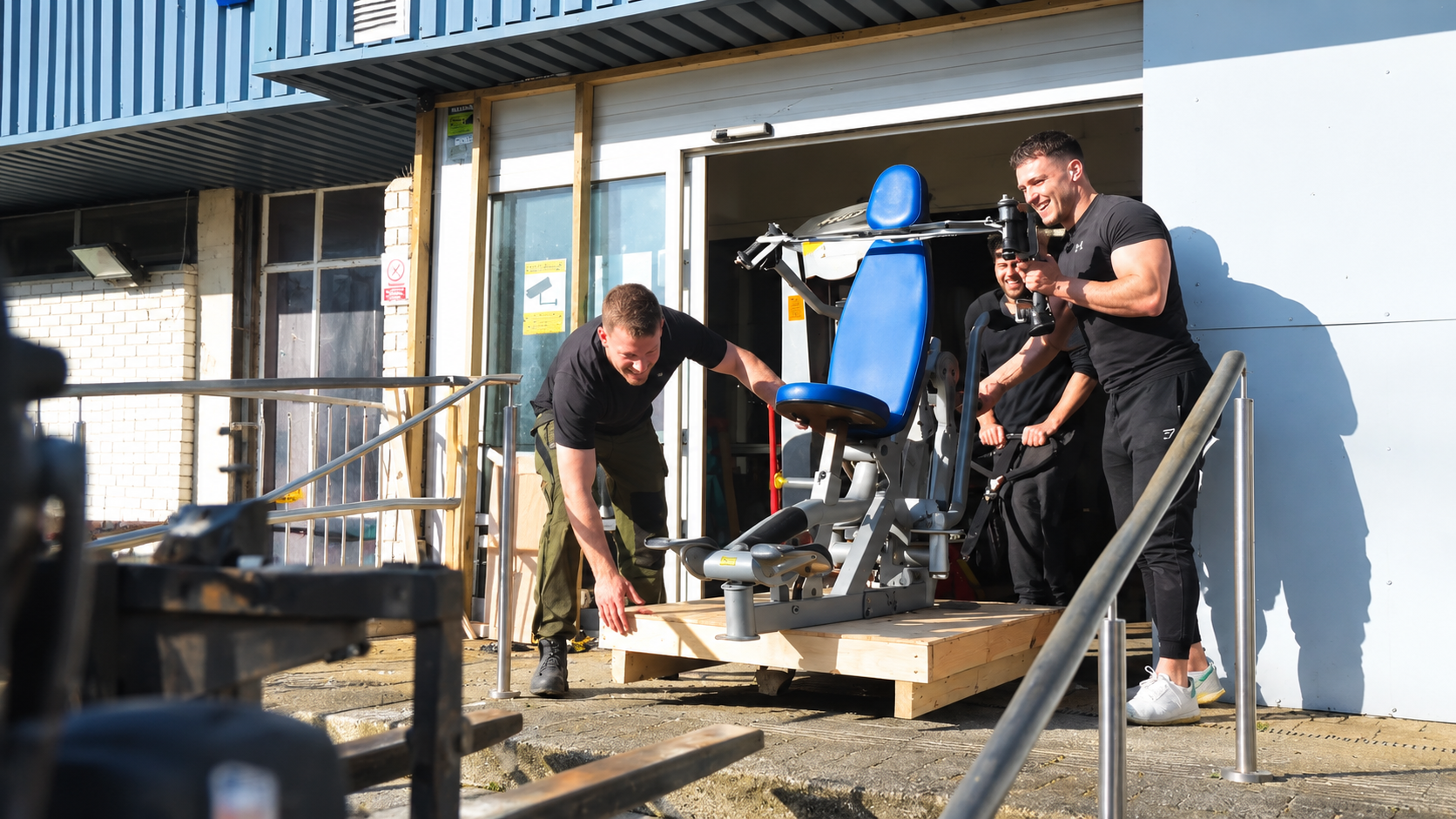Saving gym equipment from being thrown away and giving it a second life