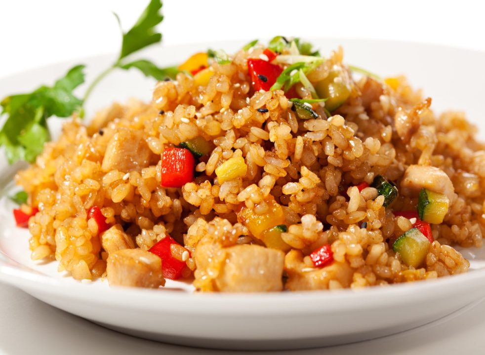 5 restaurant chains with the best chicken fried rice, according to diners