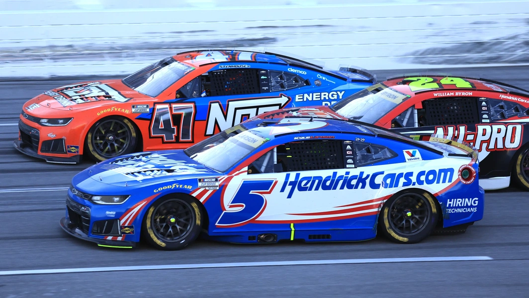 Larson's stunning Talladega win puts him near Chase clinch