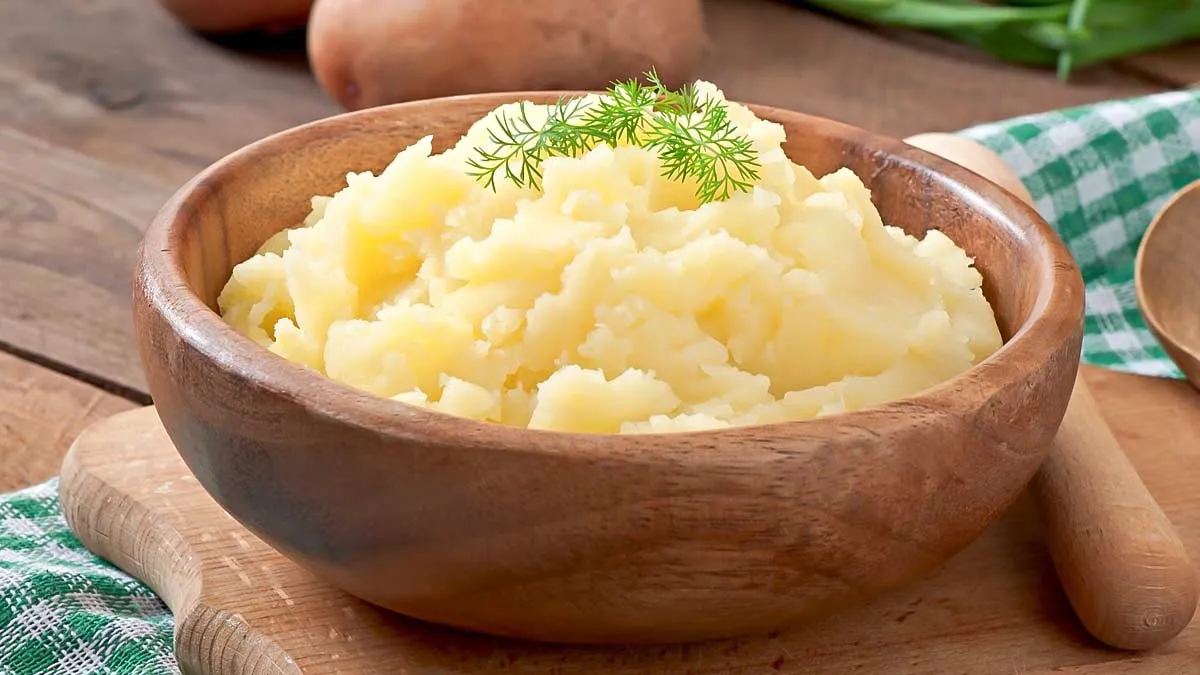 Ghee vs coconut oil: Which is better for Indian digestion?
