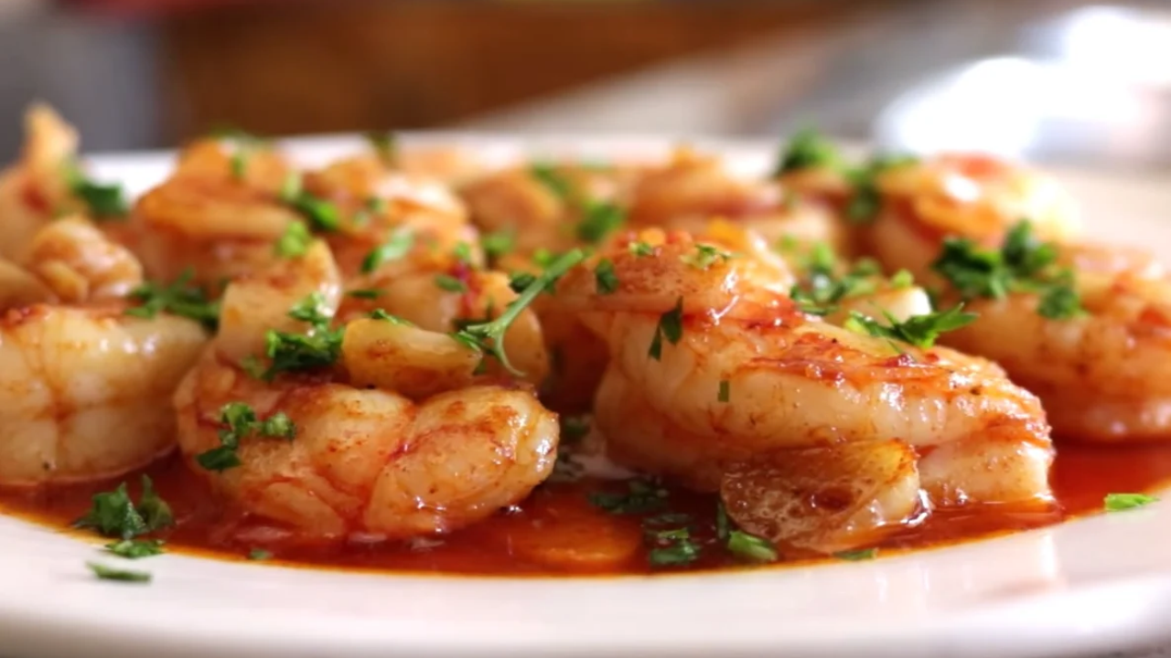 Extra garlicky shrimp with bold garlic flavor