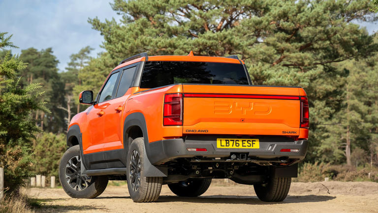 BYD Shark (2026) pickup review: the caveat machine