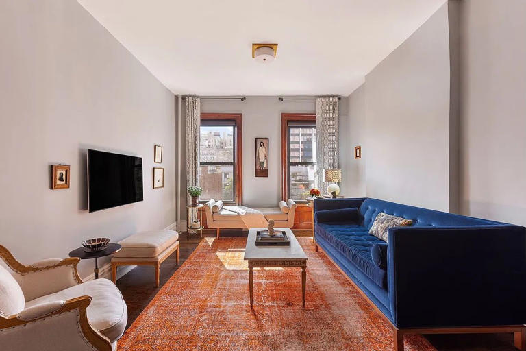 A one-bedroom in Park Slope with a nice-size kitchen for $765,000