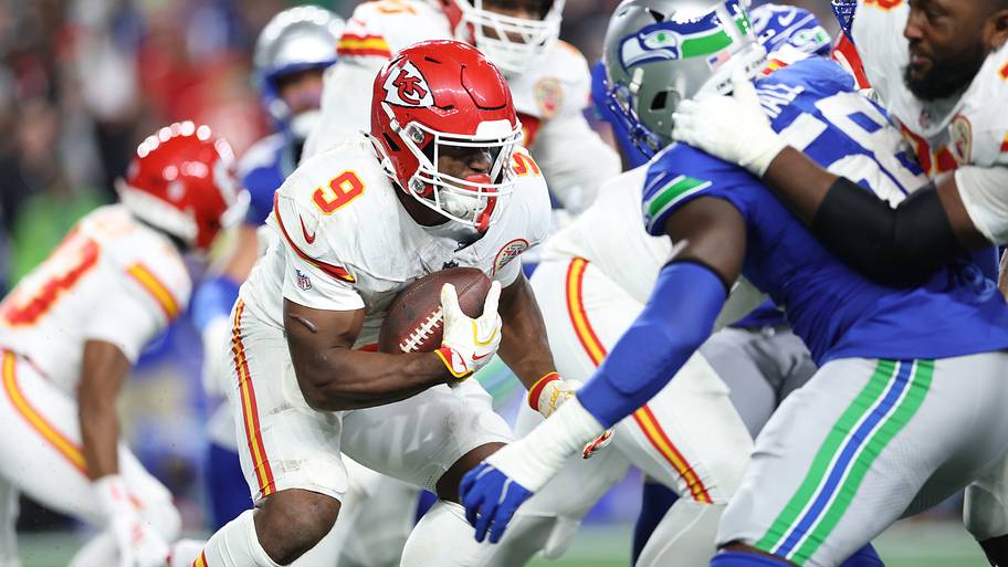 Chiefs couldn't have scripted a worse homecoming for Kenneth Walker