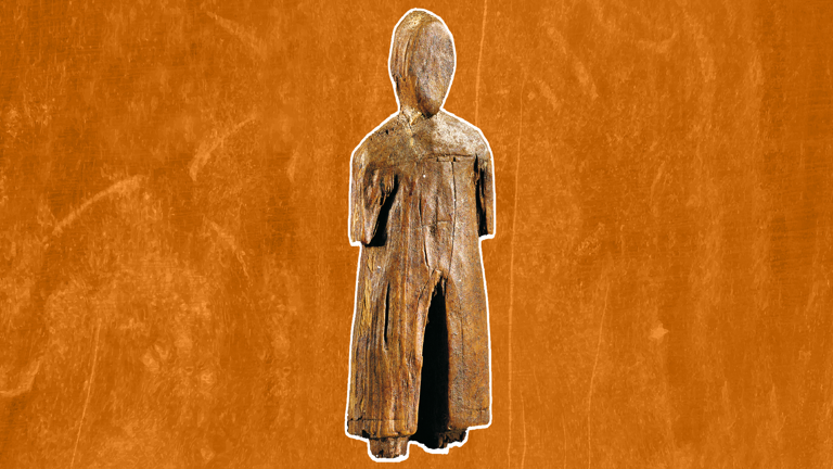 Mold gold cape: A 3,900-year-old ceremonial cloak discovered on a ...
