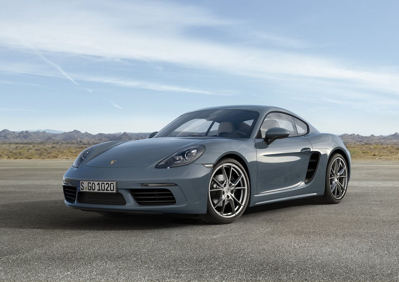 Porsche tells 548 more sports car owners: don't drive