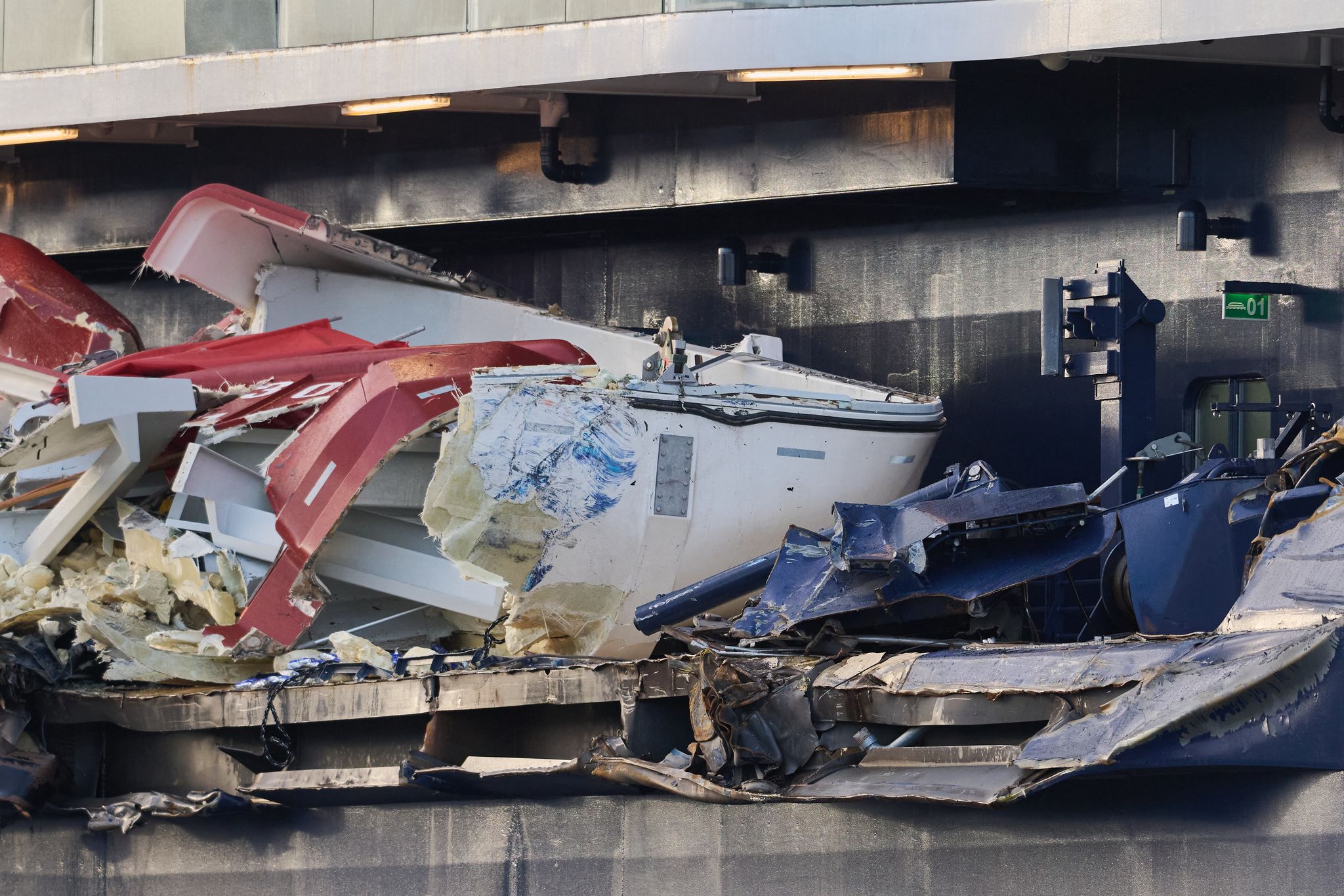 Captain investigated after cruise liner hits two container ships