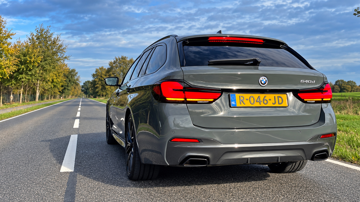 BMW touring G31 LCI full throttle acceleration and top speed