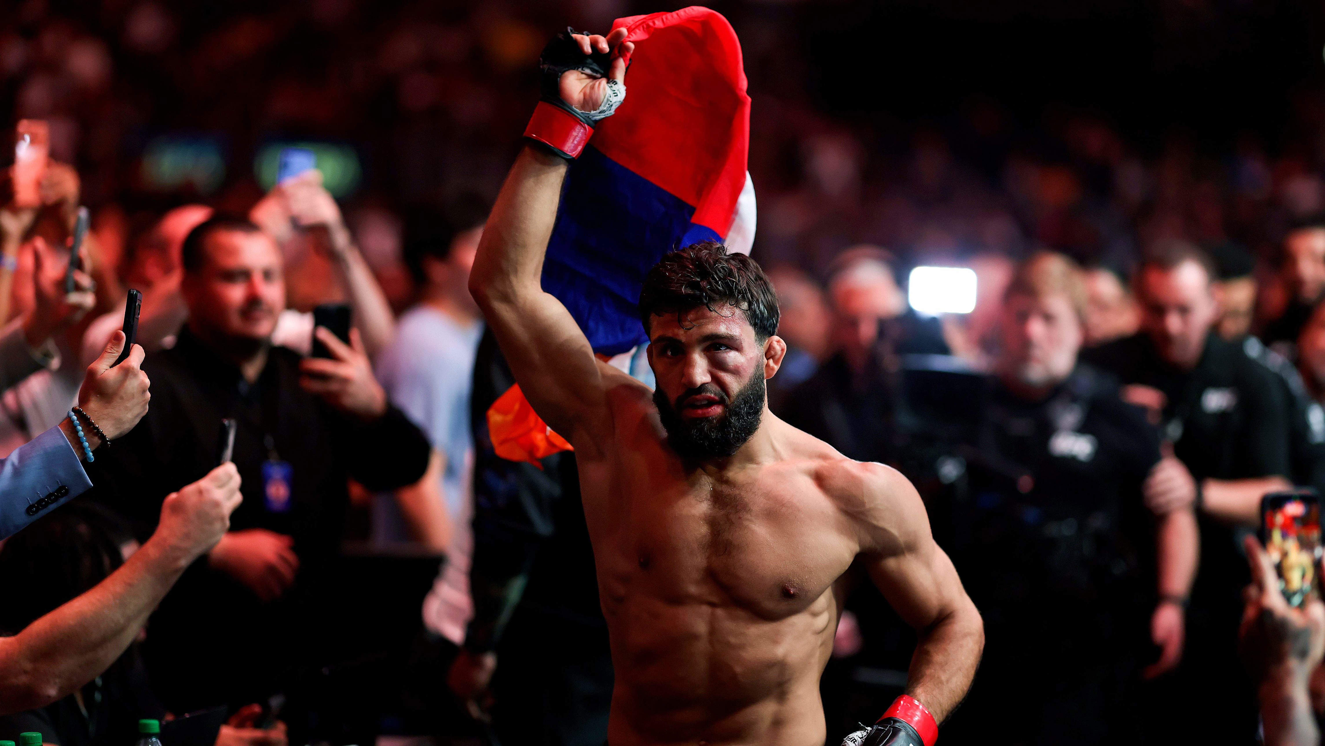Arman Tsarukyan says Justin Gaethje is ducking him