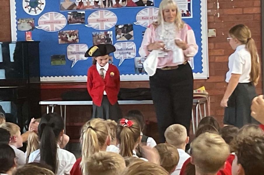 Hastings mayor delights local school children with visit