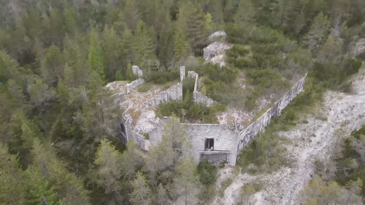 Explorers discover several underground levels inside a bunker disguised ...