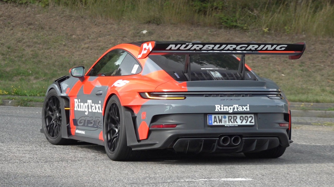 One last stop before the Porsche 911 GT3 RS drives off