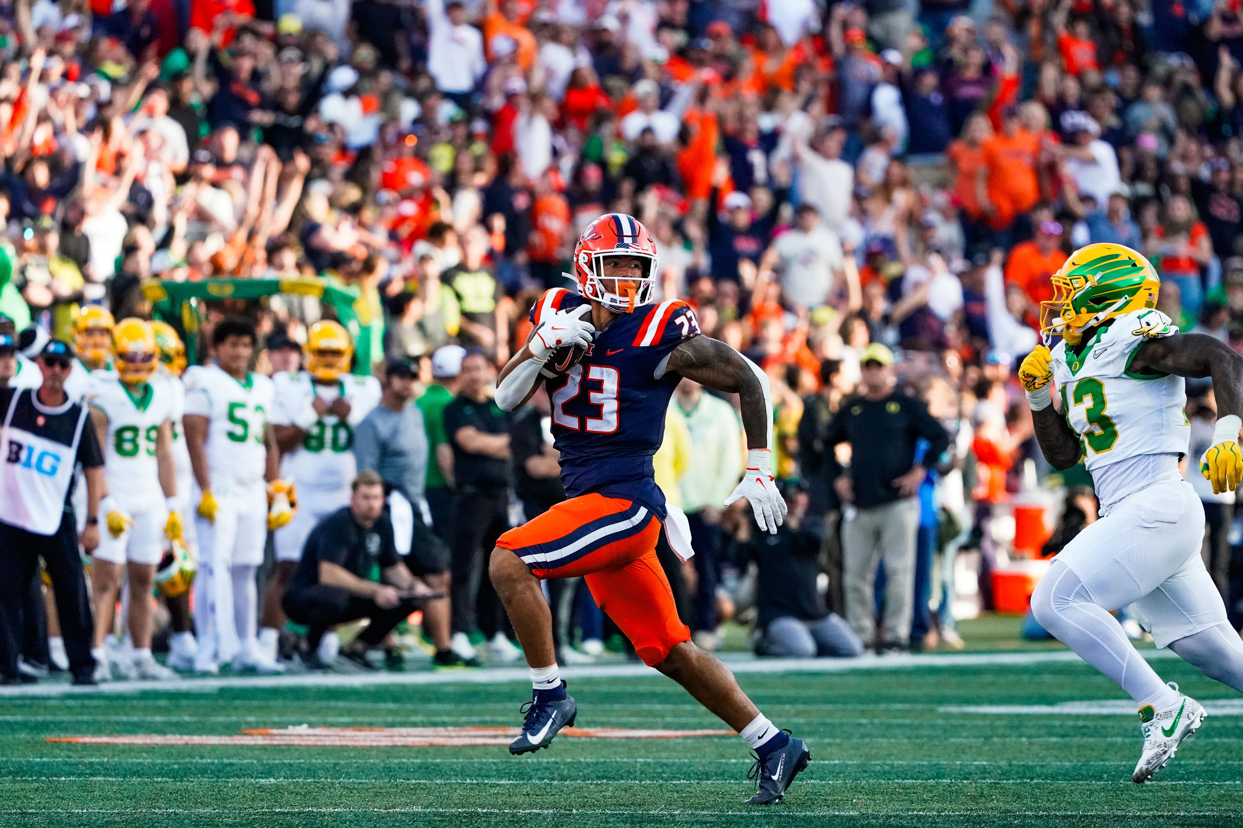 Illinois stuns Oregon as defense, rushing attack deliver signature win